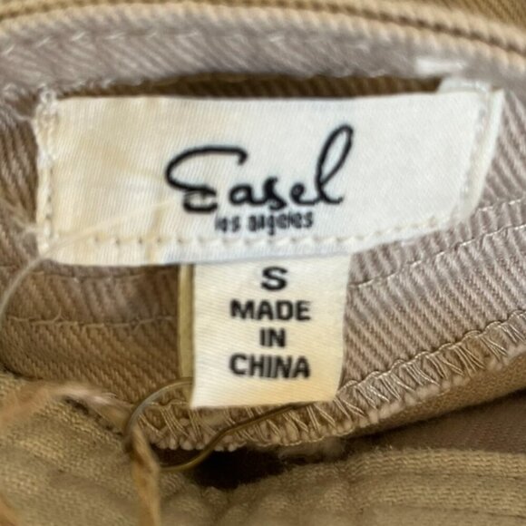 Easel Los Angeles Farmhouse Hippie Festival Tan Denim Patchwork Overalls Sz SM - Picture 10 of 12
